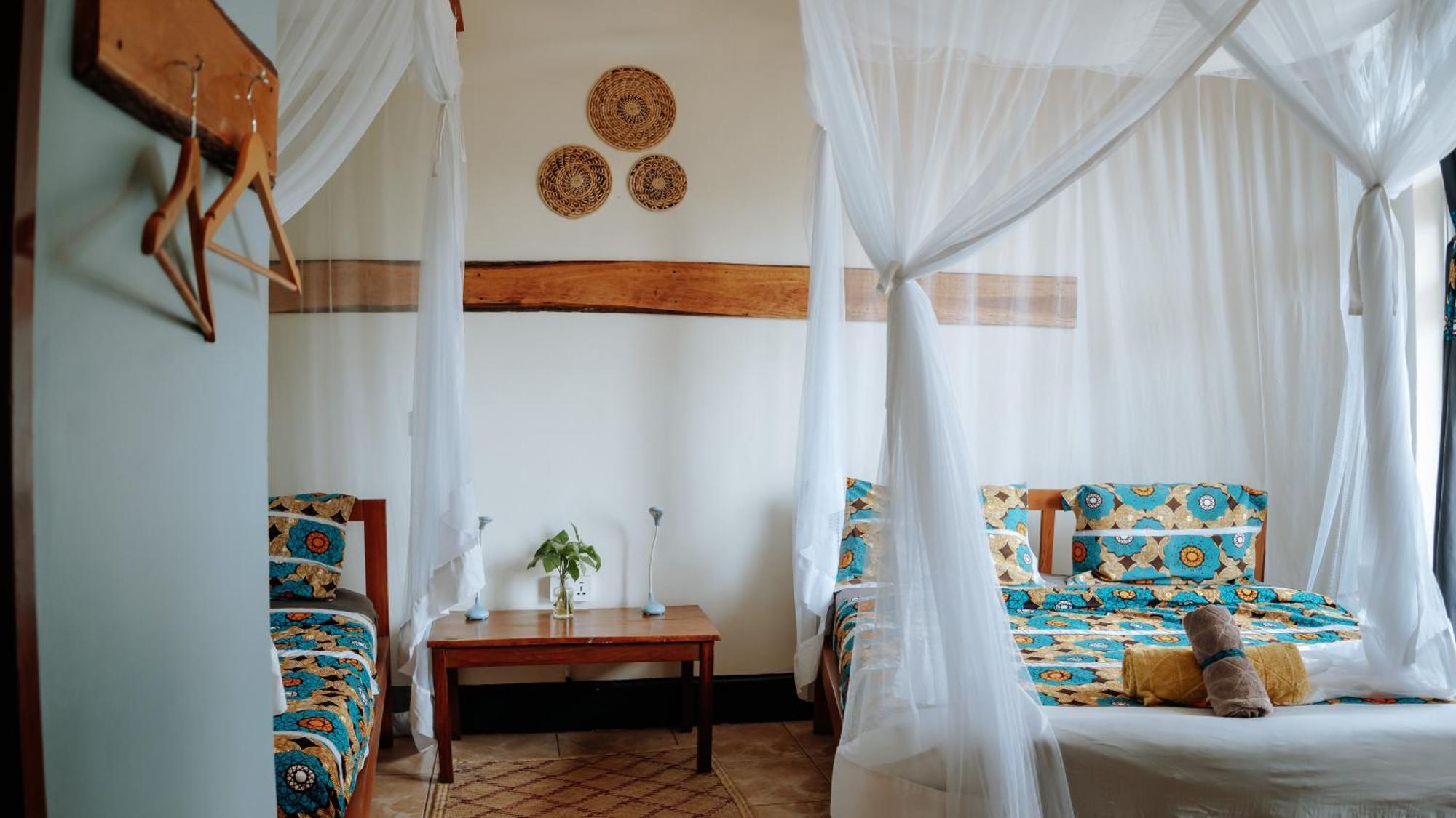 Viavia Entebbe Hotell Eksteriør bilde